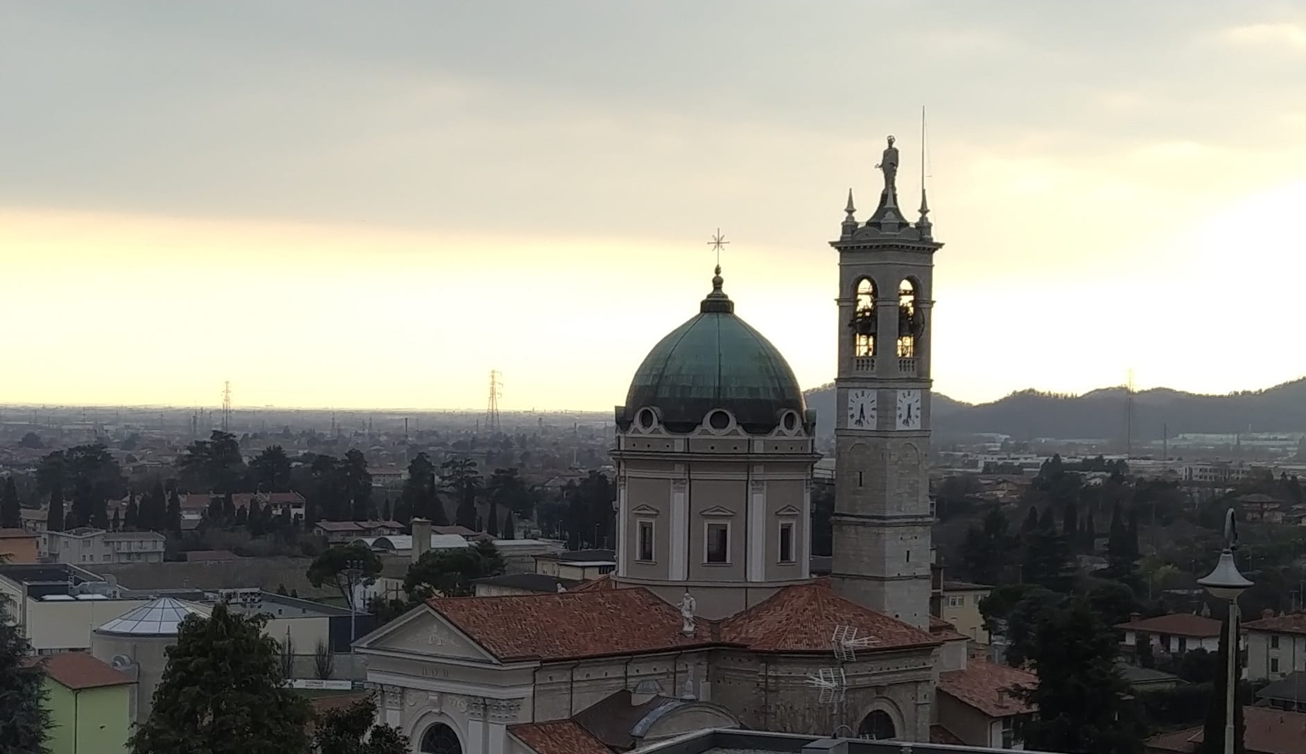 skyline di trescore balneario